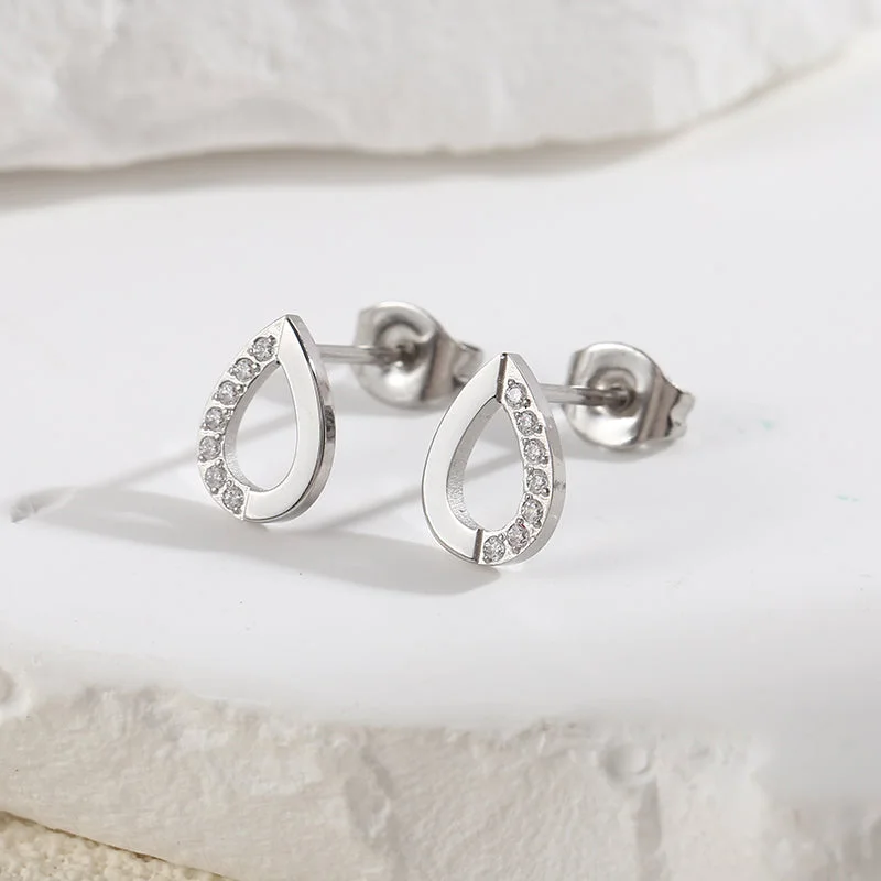 Boucles d'Oreilles Anneaux Gouttes Incrustés de Strass - Image 2